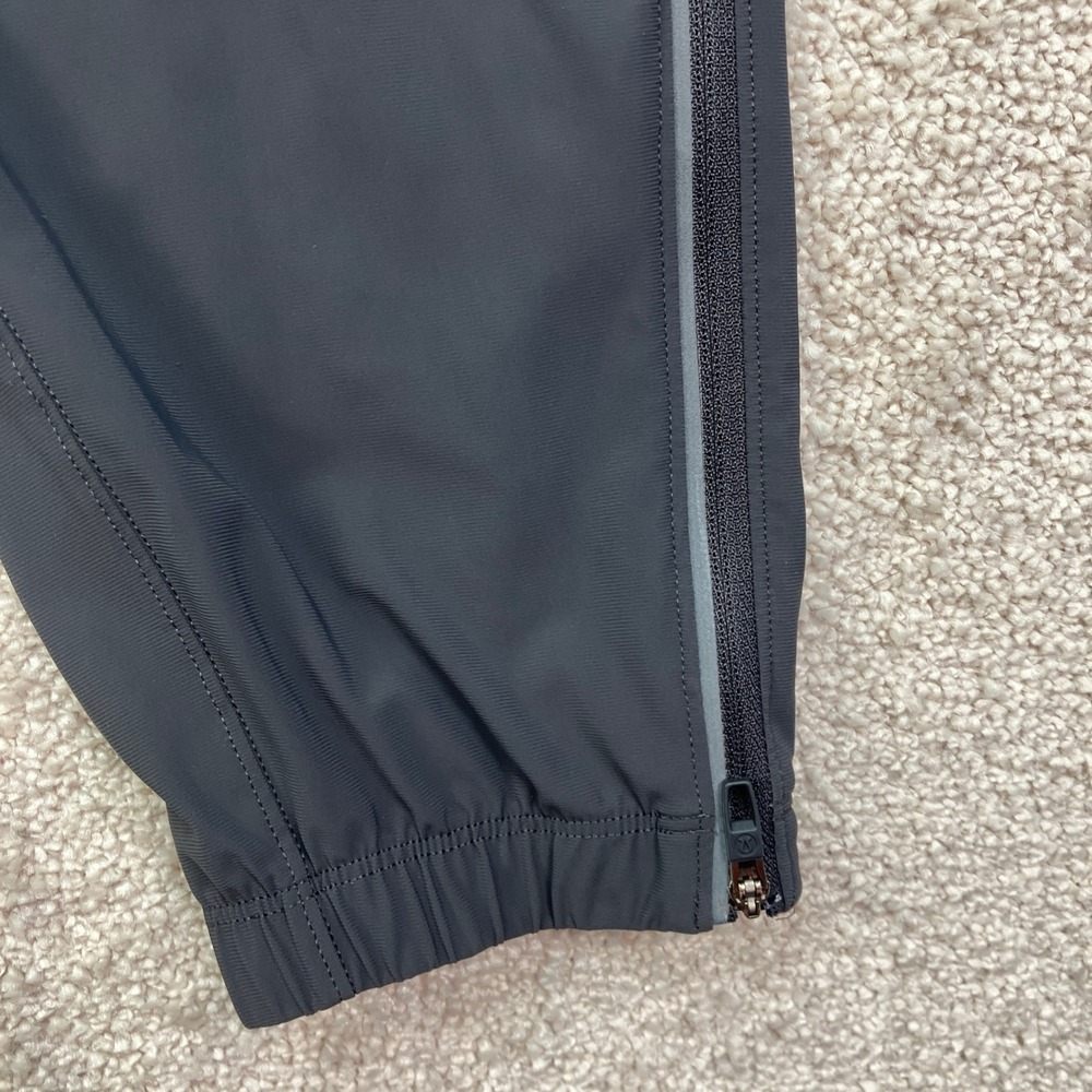 Lululemon Mens M Surge Jogger Gray Tapered Ankle Zip Athletic Pants LM5956S READ - Picture 9 of 11